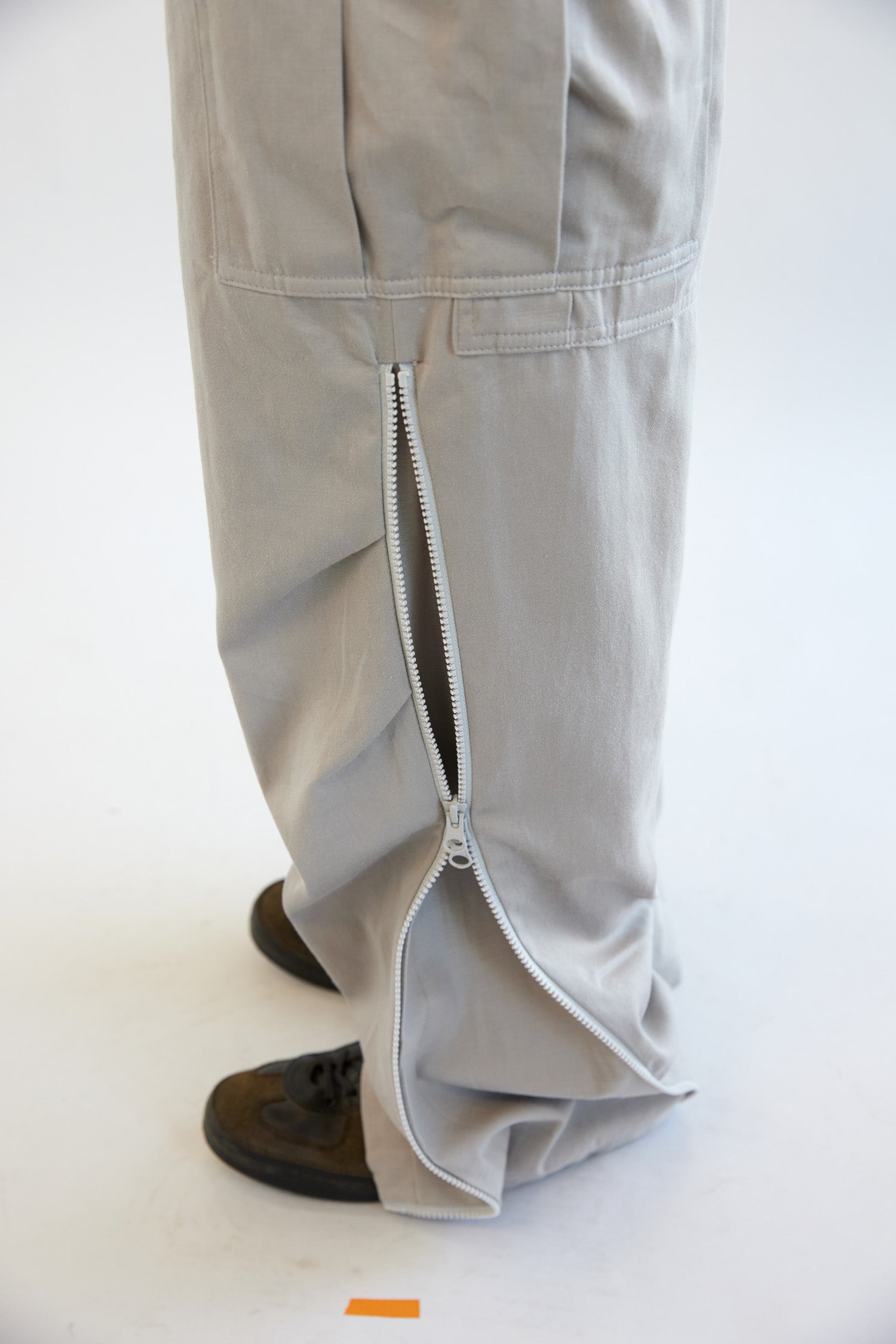 Hatchingroom - 9P Pants (Greige) product image 16 | TRAB K-Fashion Australia