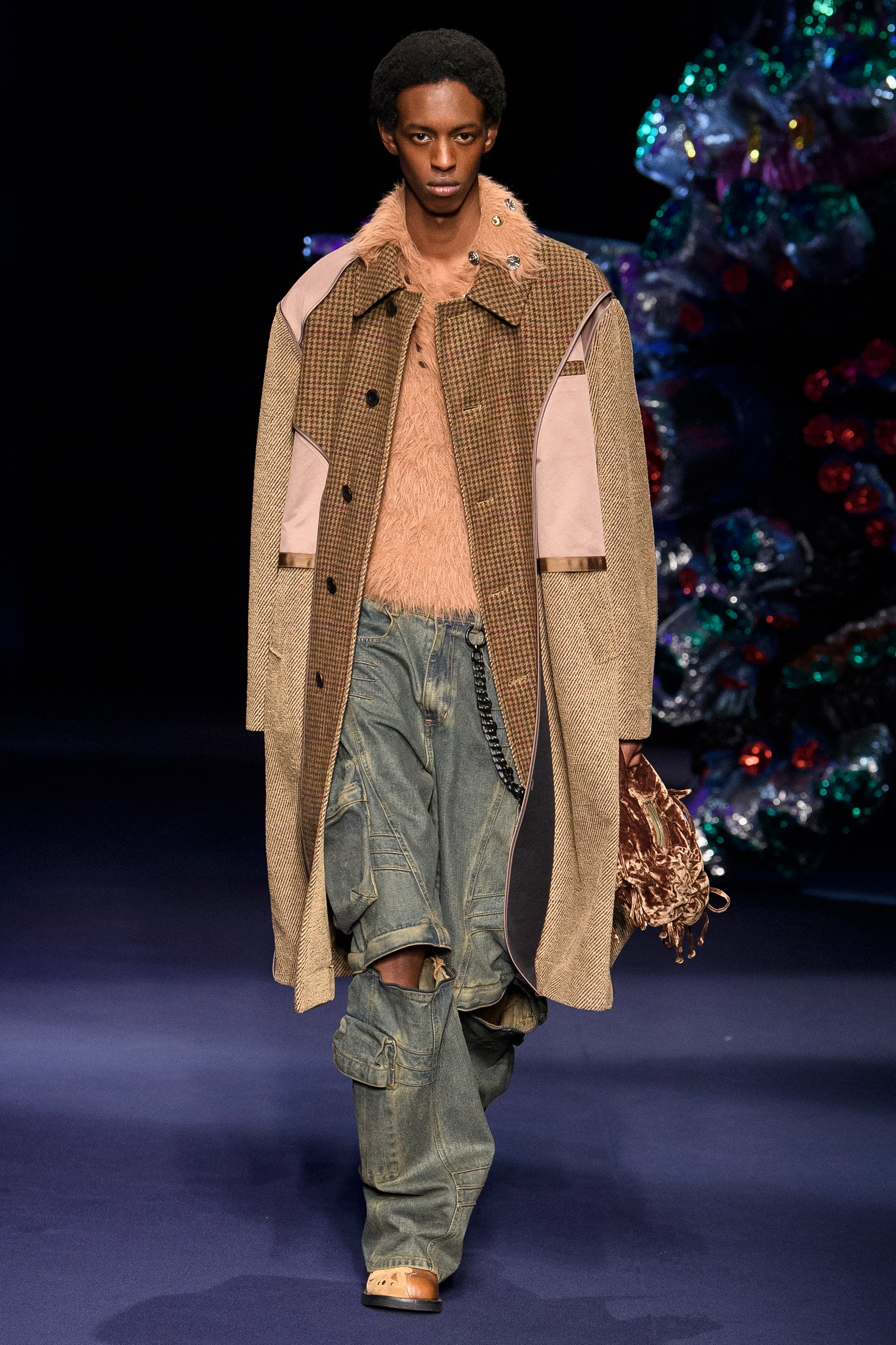 Andersson Bell - Cargo Coated Wide-Leg Jeans (Army Green) product image 4 | TRAB K-Fashion Australia