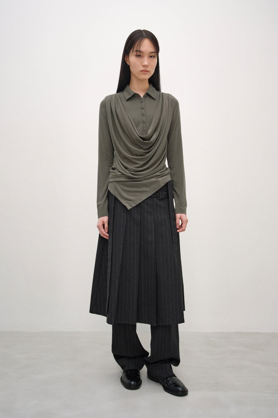 Insilence - Cowl Henley-Neck Long-Sleeve (Khaki) product image 3 | TRAB K-Fashion Australia