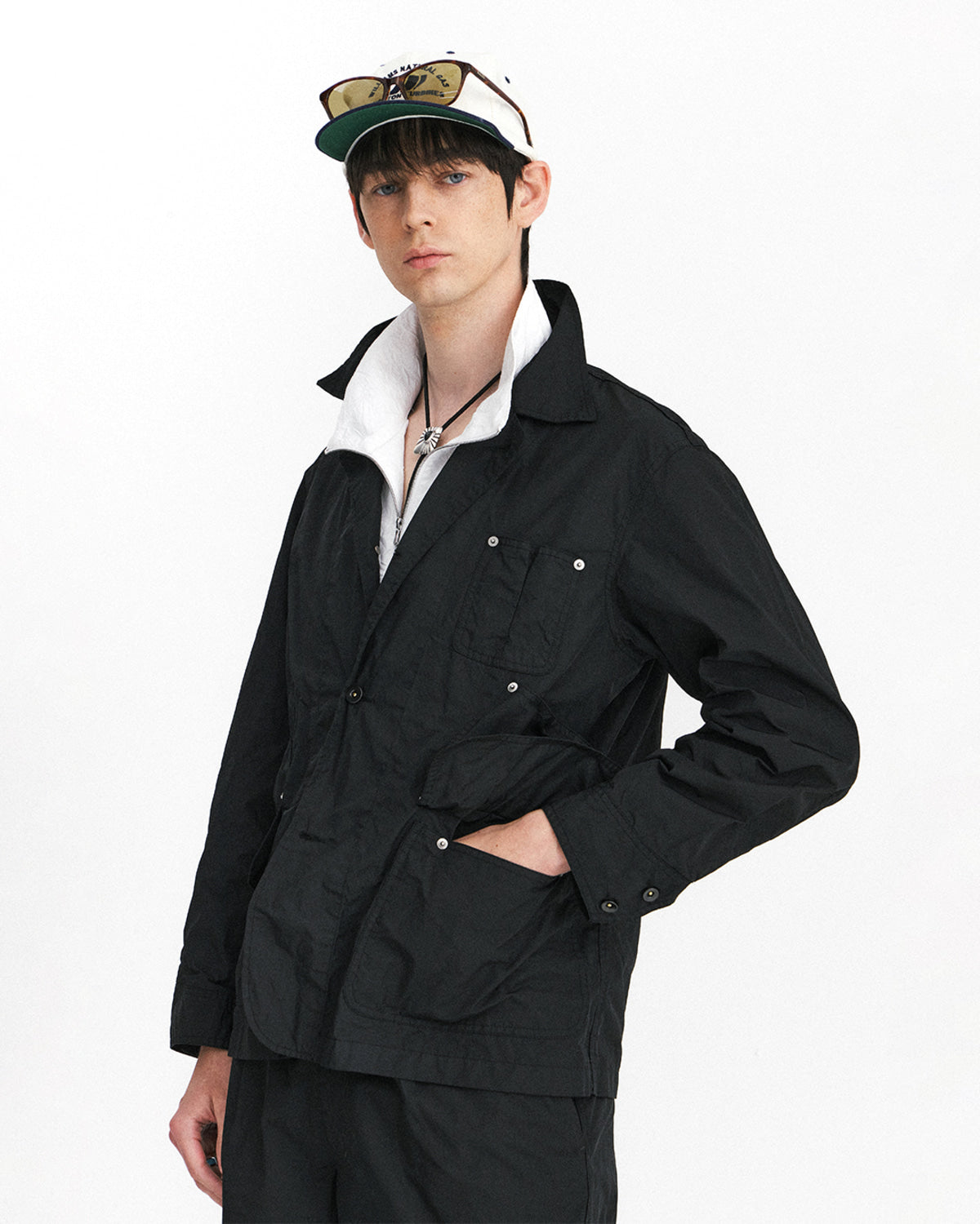 Eastlogue - Shooting Huntsman Jacket (Black) product image 2 | TRAB K-Fashion Australia