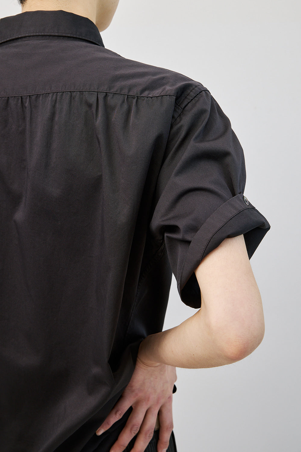 Hatchingroom - Roll Up Shirt (Charcoal) product image 11 | TRAB K-Fashion Australia