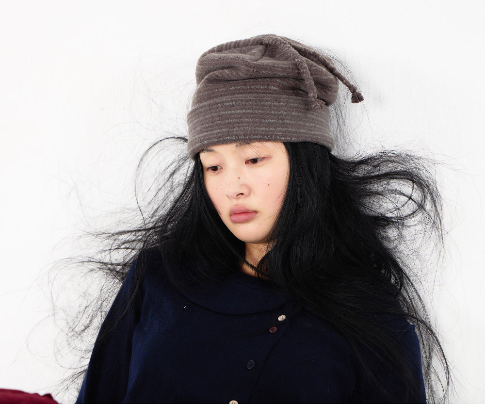 Coyseio - Braided Fleece Beanie (Ash Brown) product image 3 | TRAB K-Fashion Australia