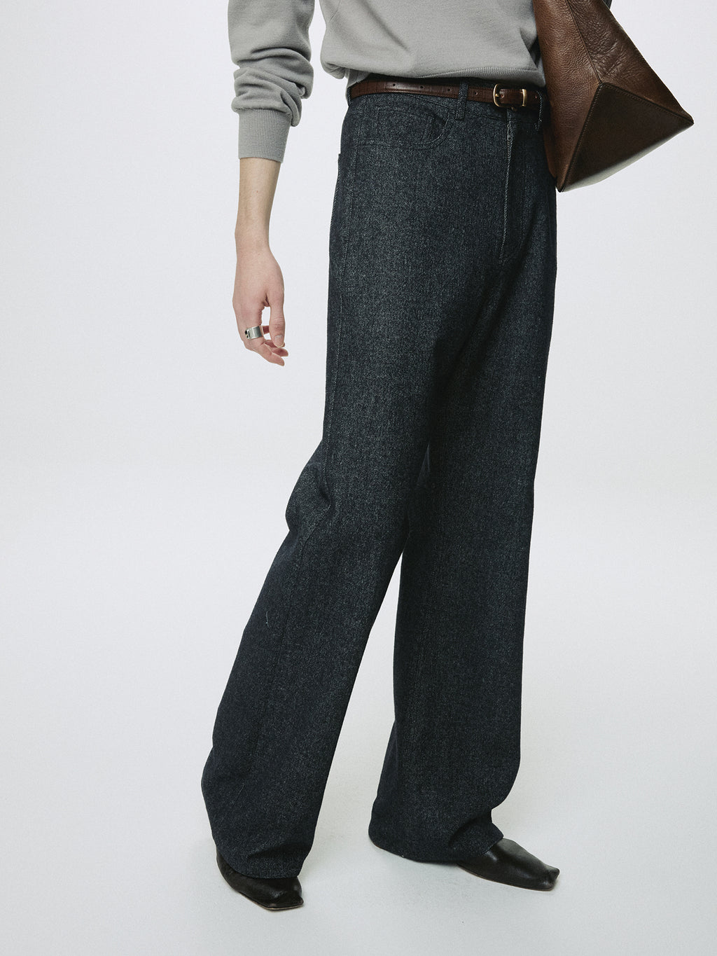 Tonywack - Wool Denim Loose Flared Jeans (Dark Indigo) product image 5 | TRAB K-Fashion Australia