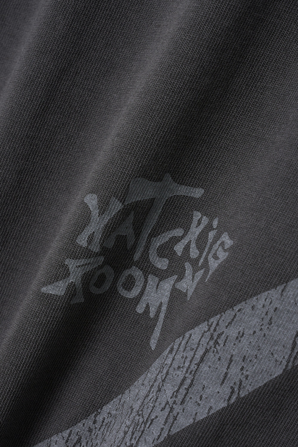 Hatchingroom - Broken Angel Tee (Charcoal) product image 4 | TRAB K-Fashion Australia