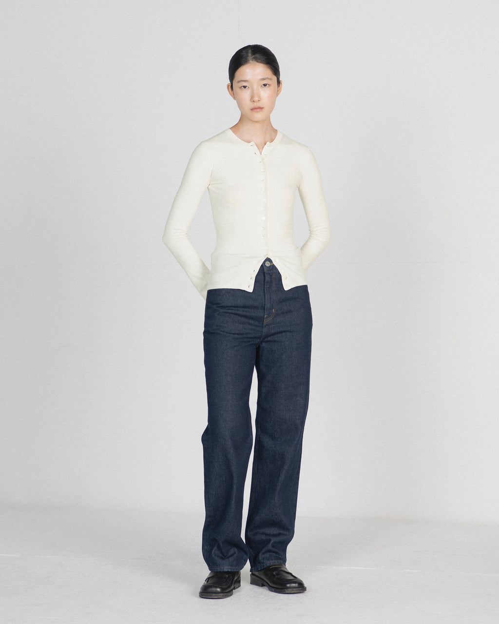 Brownyard - Slim Round Cardigan (Ivory) product image 2 | TRAB K-Fashion Australia