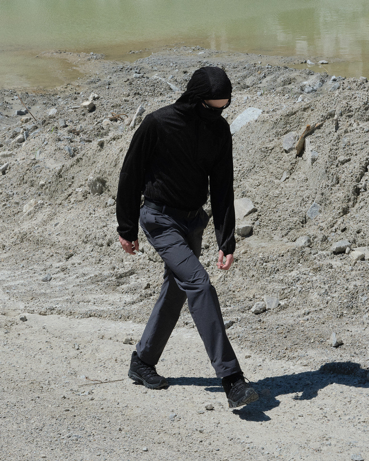 Eastlogue - Montane Waves Fleece Pullover (Black) product image 5 | TRAB K-Fashion Australia