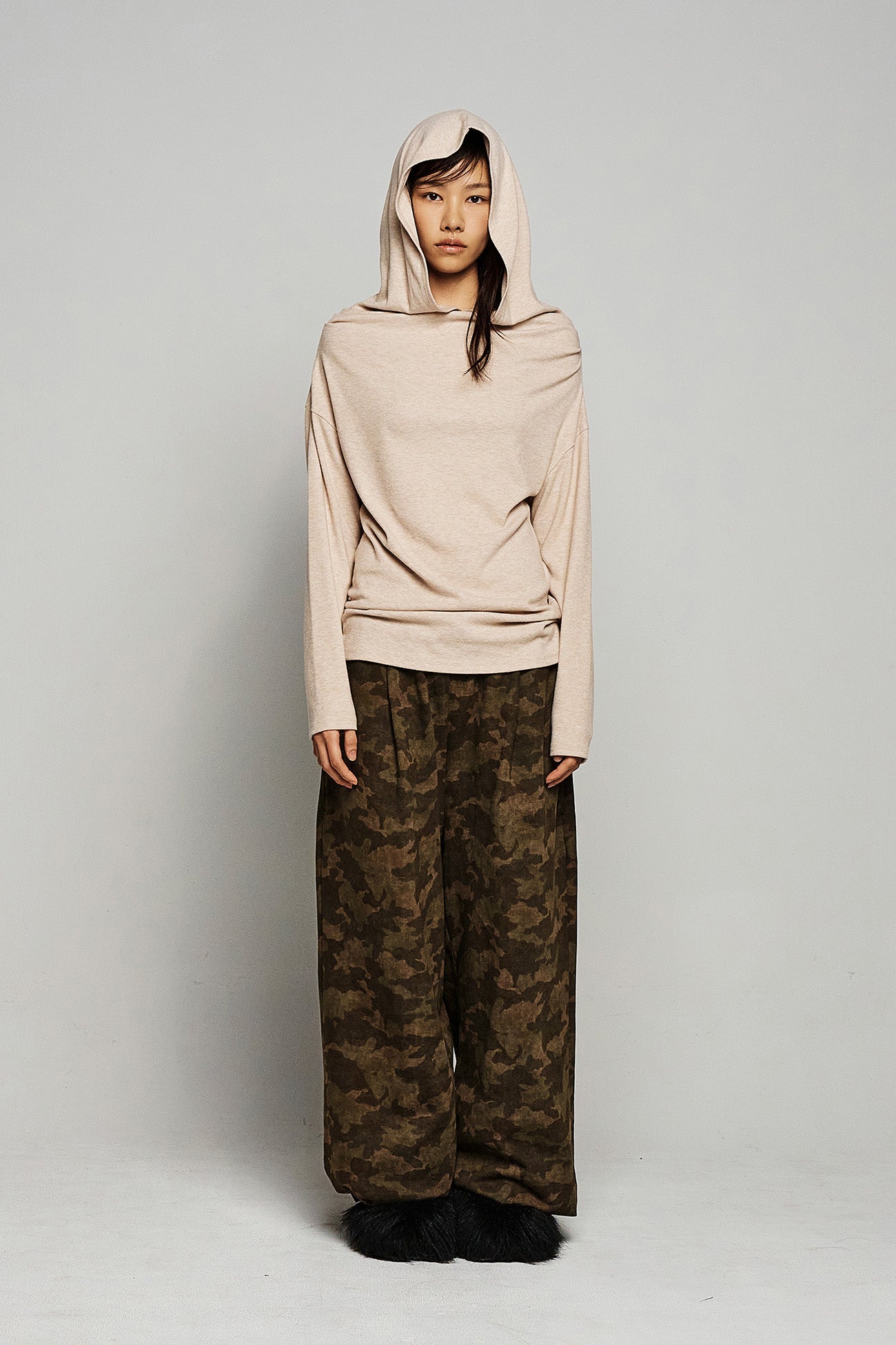 Deinet - Hug Me Hood Long Sleeve (Beige) product image 1 | TRAB K-Fashion Australia