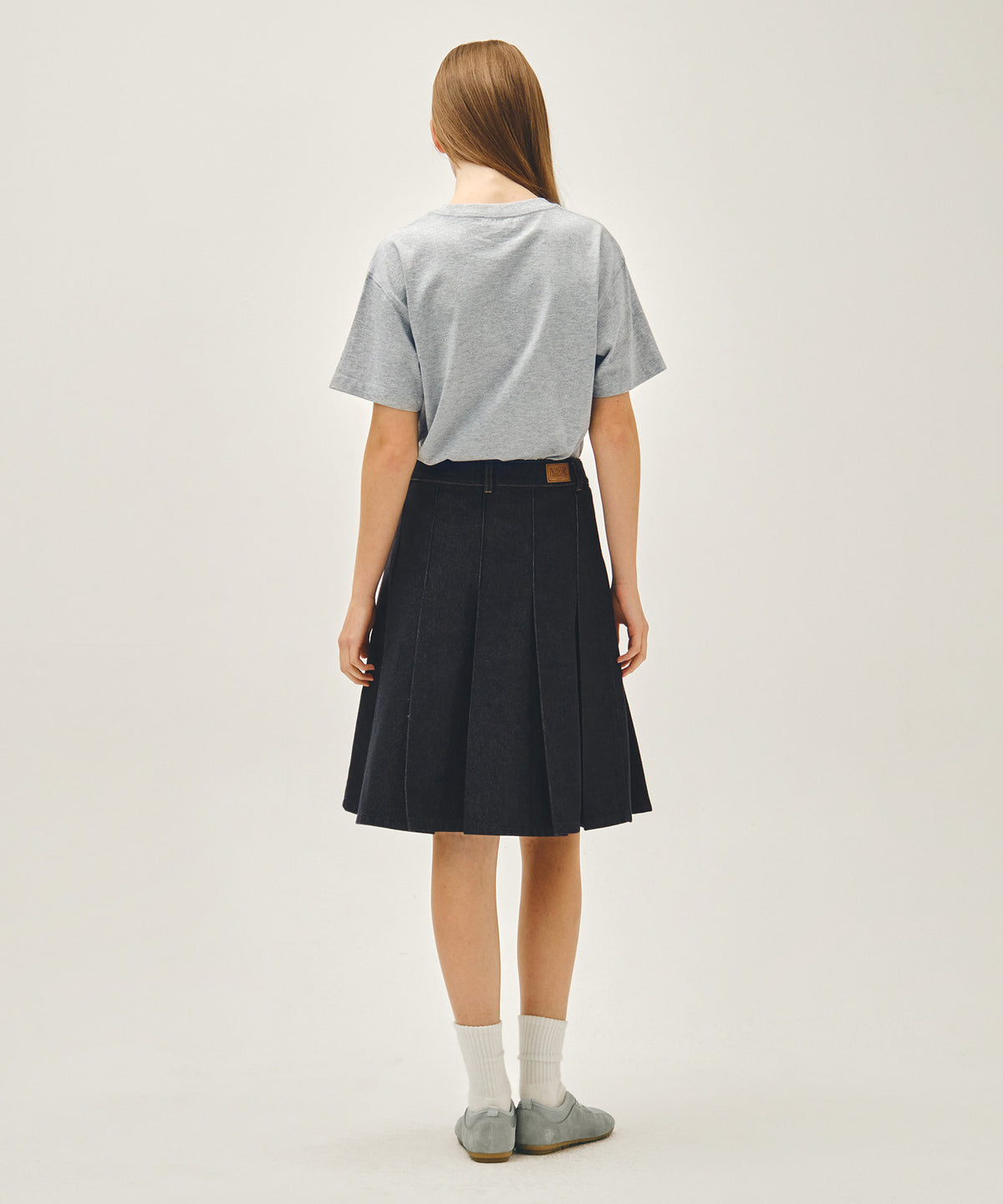 Marithe & Francois Girbaud - Denim Pleated Midi Skirt (Indigo) product image 4 | TRAB K-Fashion Australia