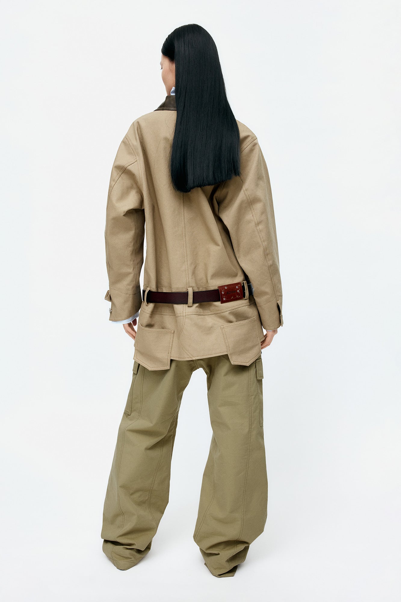 Andersson Bell - Carpenter Shorts Inserted Coat (Beige) product image 3 | TRAB K-Fashion Australia