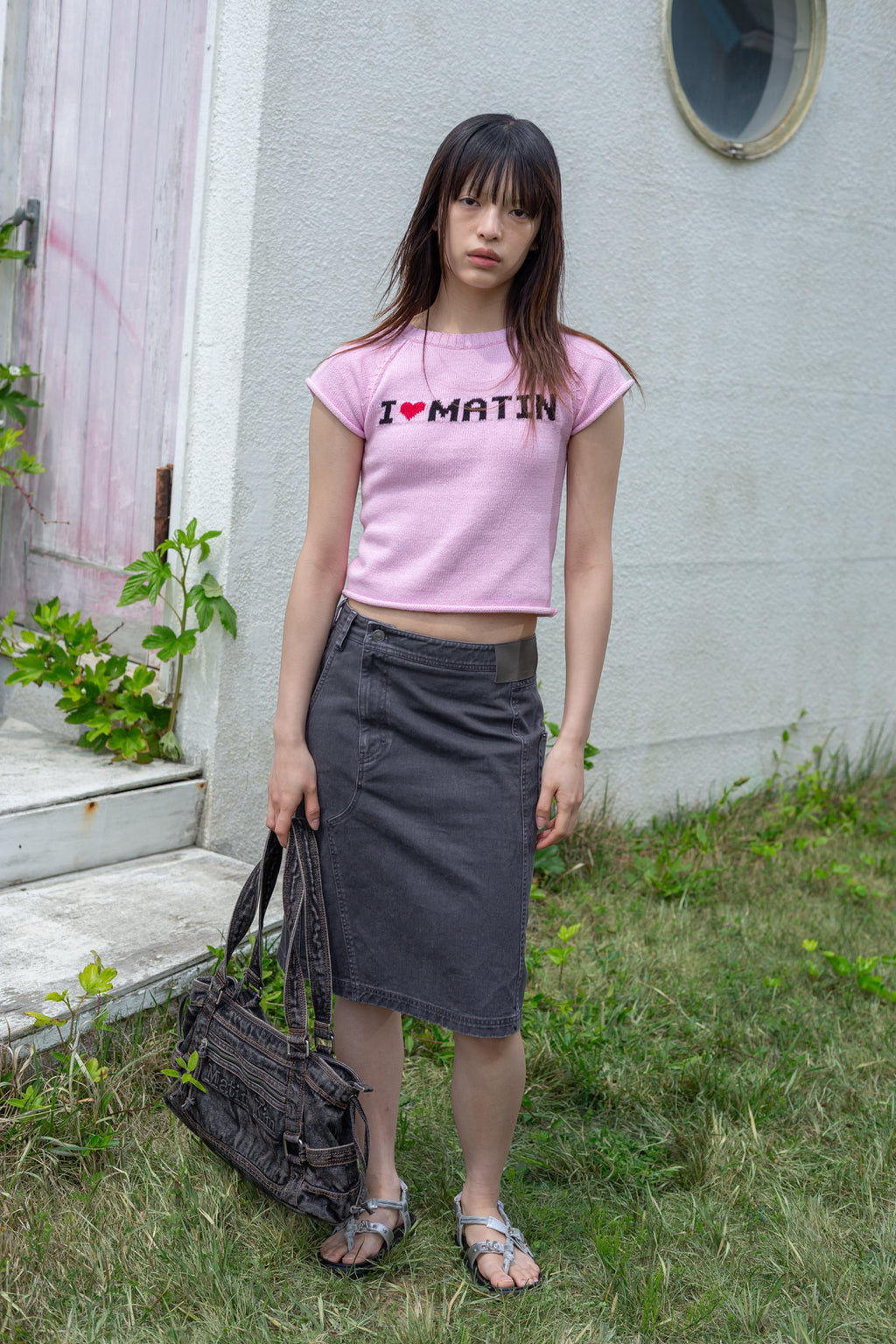 Matin Kim - Side Pocket Point Midi Skirt (Charcoal) product image 8 | TRAB K-Fashion Australia