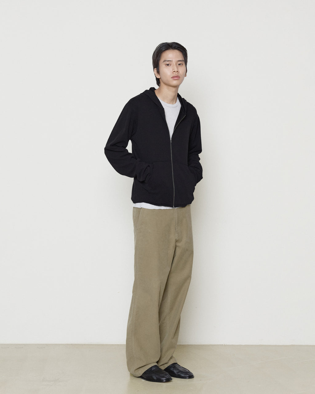 Brownyard - Smooth Jersey Hood Zip Up (Black) product image 1 | TRAB K-Fashion Australia