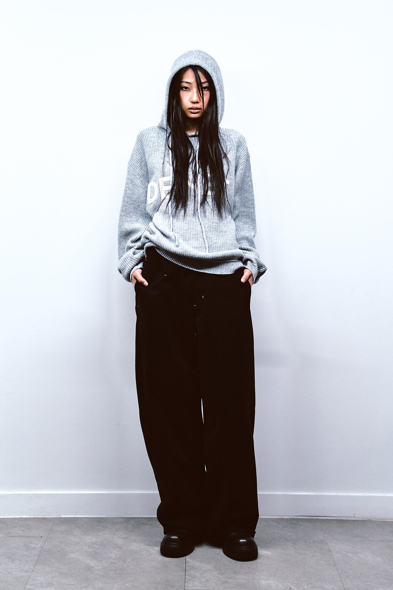 Deinet - Basic Logo Knit Hoodie (Melange Grey) product image 6 | TRAB K-Fashion Australia