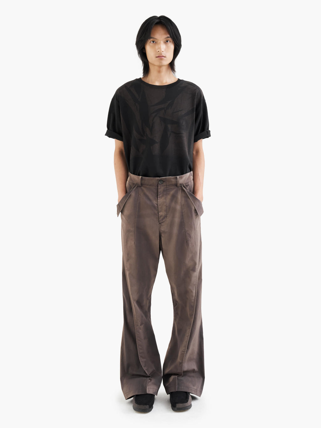 Jiyong Kim - Sun-Bleached Flap Detailed Trousers (Brown) product image 1 | TRAB K-Fashion Australia