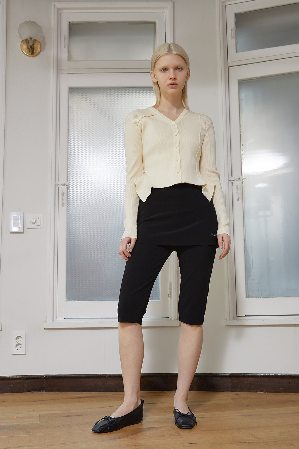 Matin Kim - Banding Capri Skirt Pants (Black) product image 10 | TRAB K-Fashion Australia