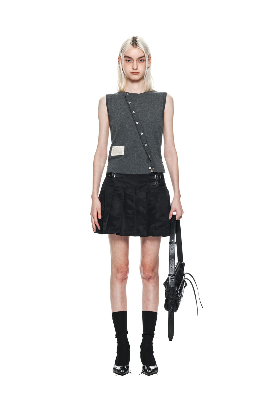Matin Kim - Lowrise Pleats Mini Skirt (Black) product image 5 | TRAB K-Fashion Australia