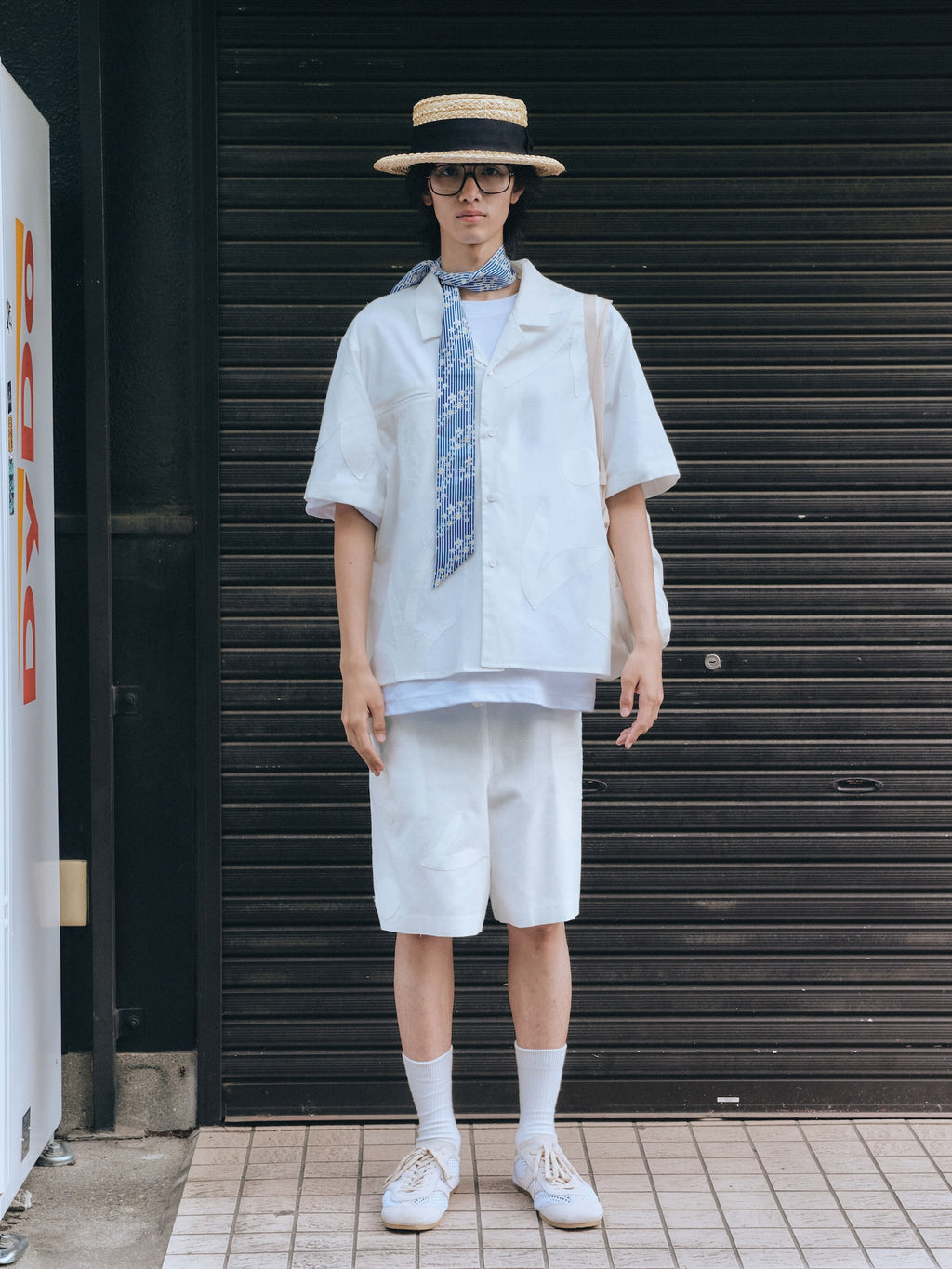 Stu - Garden Patch Shirt (Cream) product image 1 | TRAB K-Fashion Australia