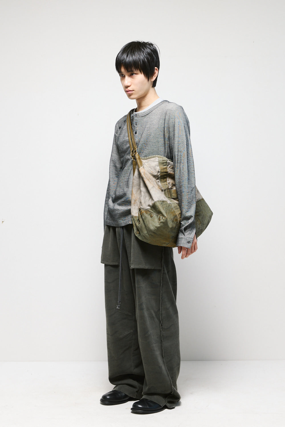 Hatchingroom - VTG Canvas Bag (Olive) product image 10 | TRAB K-Fashion Australia