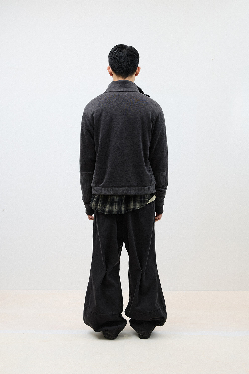 Hatchingroom - Double Sleeve Track Cardigan Dark (Khaki) product image 4 | TRAB K-Fashion Australia