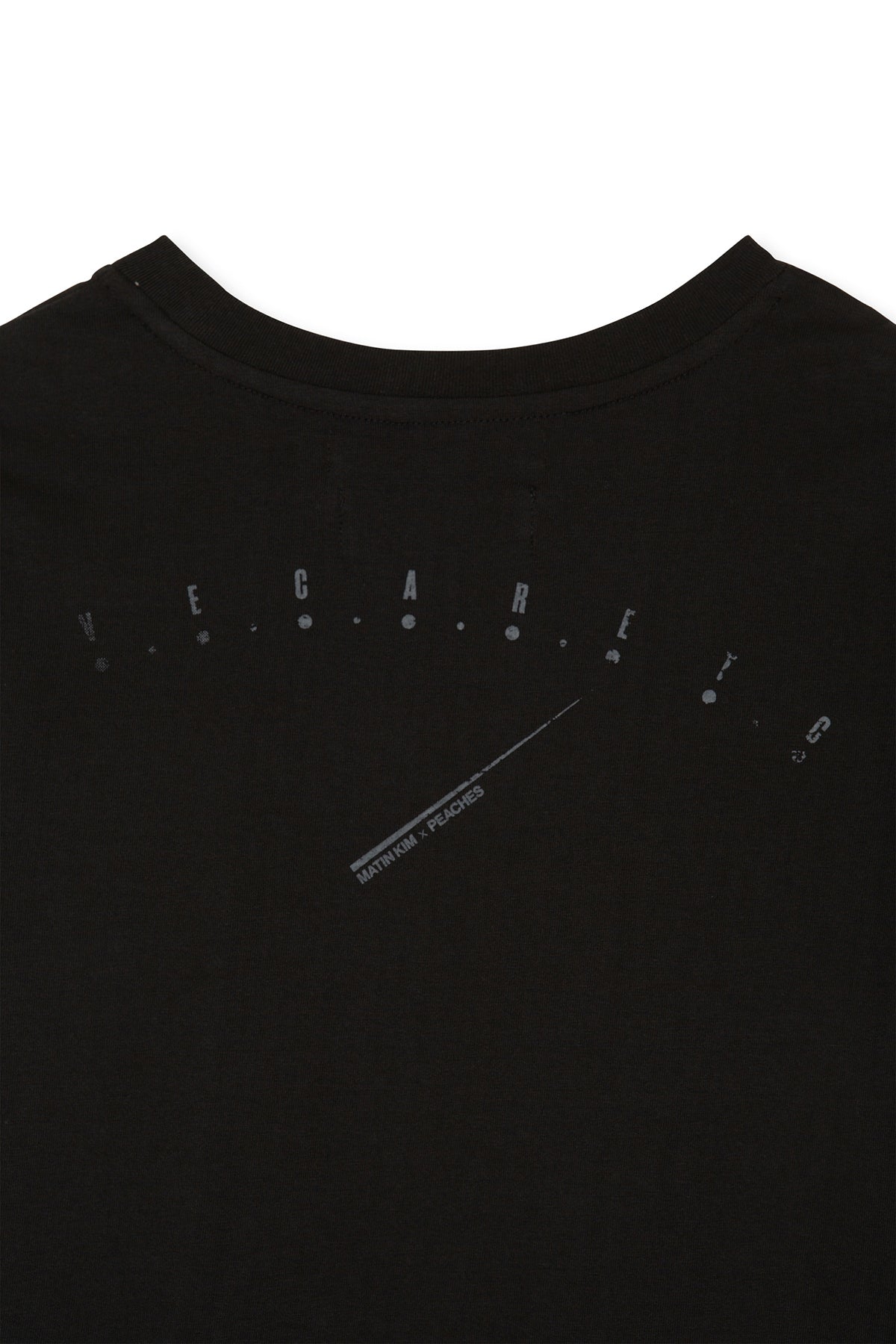 Matin Kim - Peaches Logo Graphic Crop Top (Black) product image 7 | TRAB K-Fashion Australia