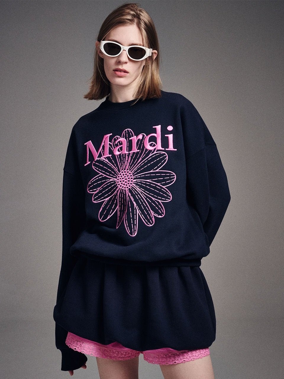 Mardi Mercredi - Sweatshirt Flowermardi Needlework (Navy Fuchsia) product image 1 | TRAB K-Fashion Australia