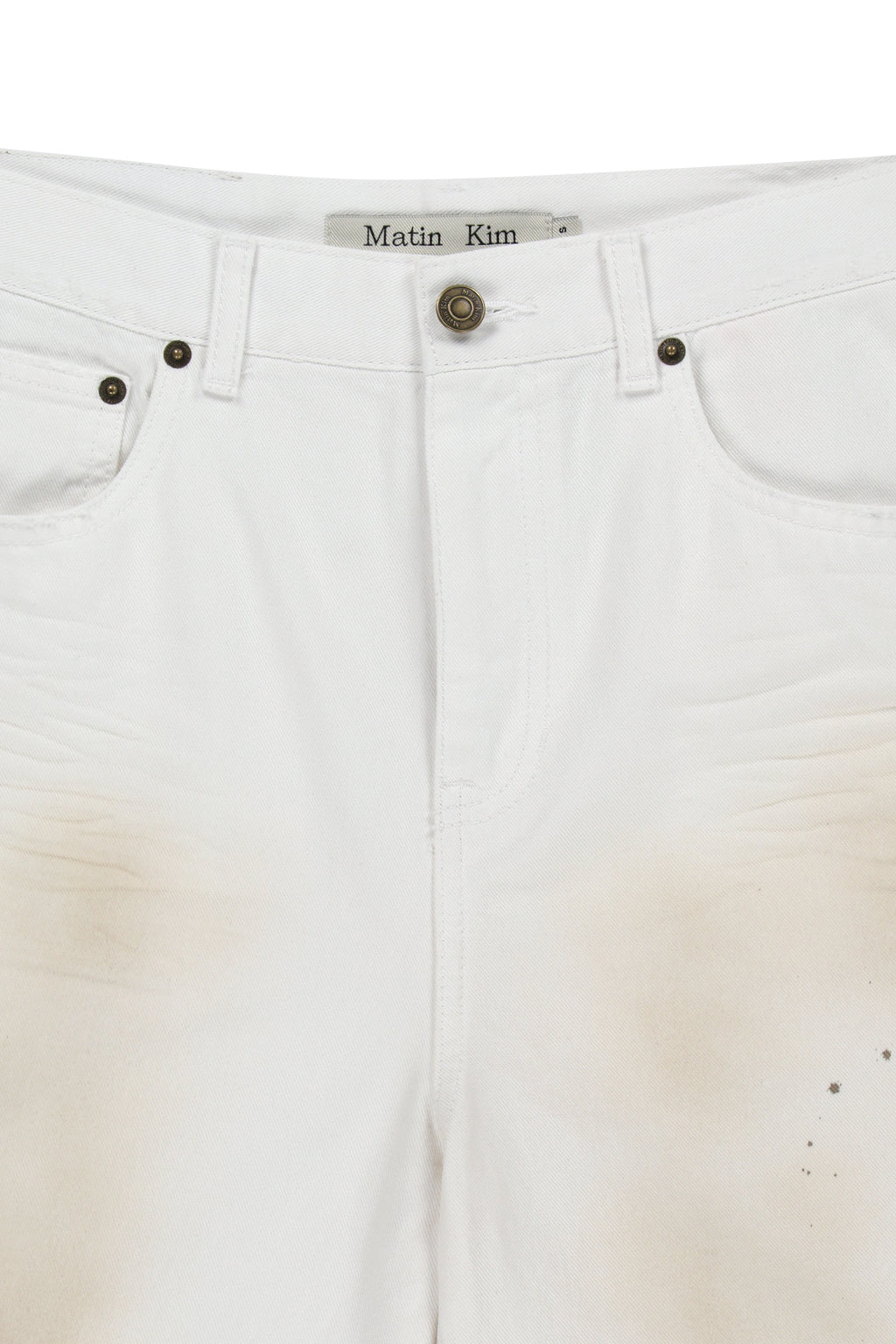 Matin Kim - Carpenter Bermuda Denim Pants (White) product image 3 | TRAB K-Fashion Australia