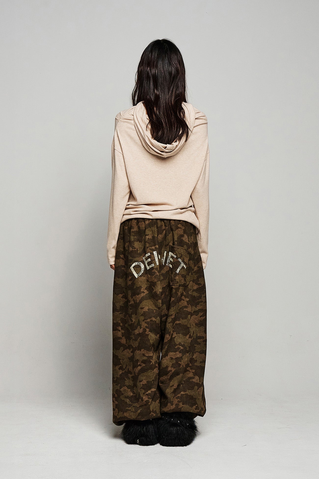 Deinet - Hug Me Hood Long Sleeve (Beige) product image 3 | TRAB K-Fashion Australia