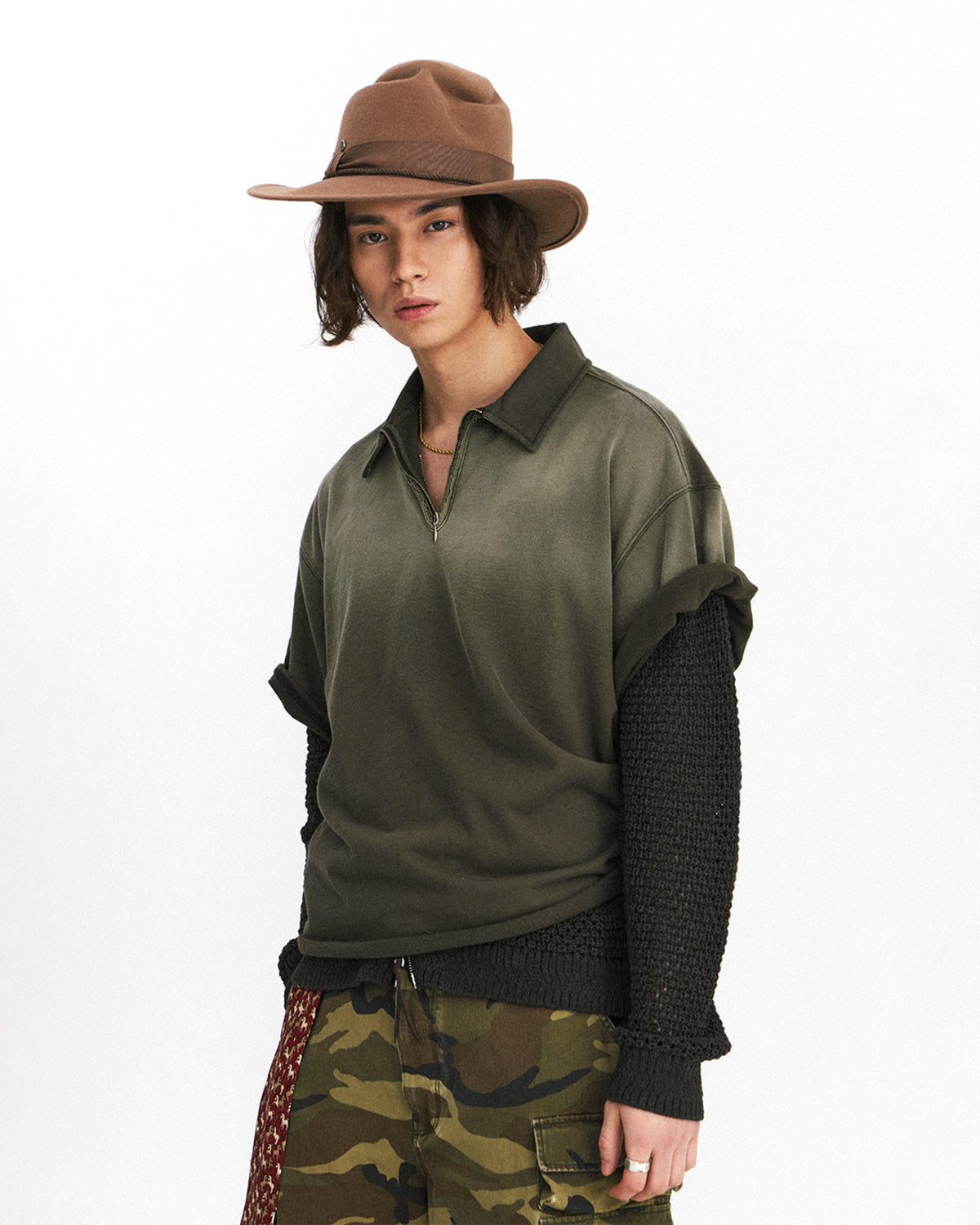 Eastlogue - Cut Out Collar Sweat (Olive) product image 2 | TRAB K-Fashion Australia