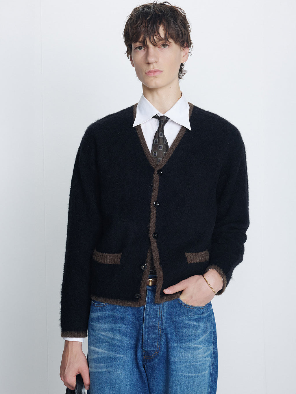 Tonywack - Brushed Classic Tipped Cardigan (Brown/Black) product image 4 | TRAB K-Fashion Australia