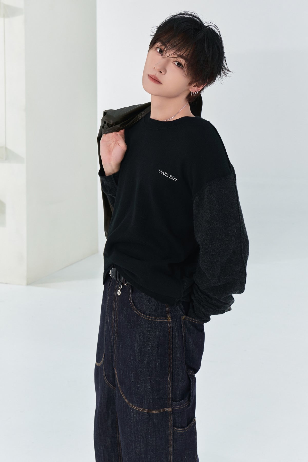 Matin Kim - [Pre-Order – Ships September 28] Cashmere Blended Panel Knit Pullover (Black) product image 1 | TRAB K-Fashion Australia