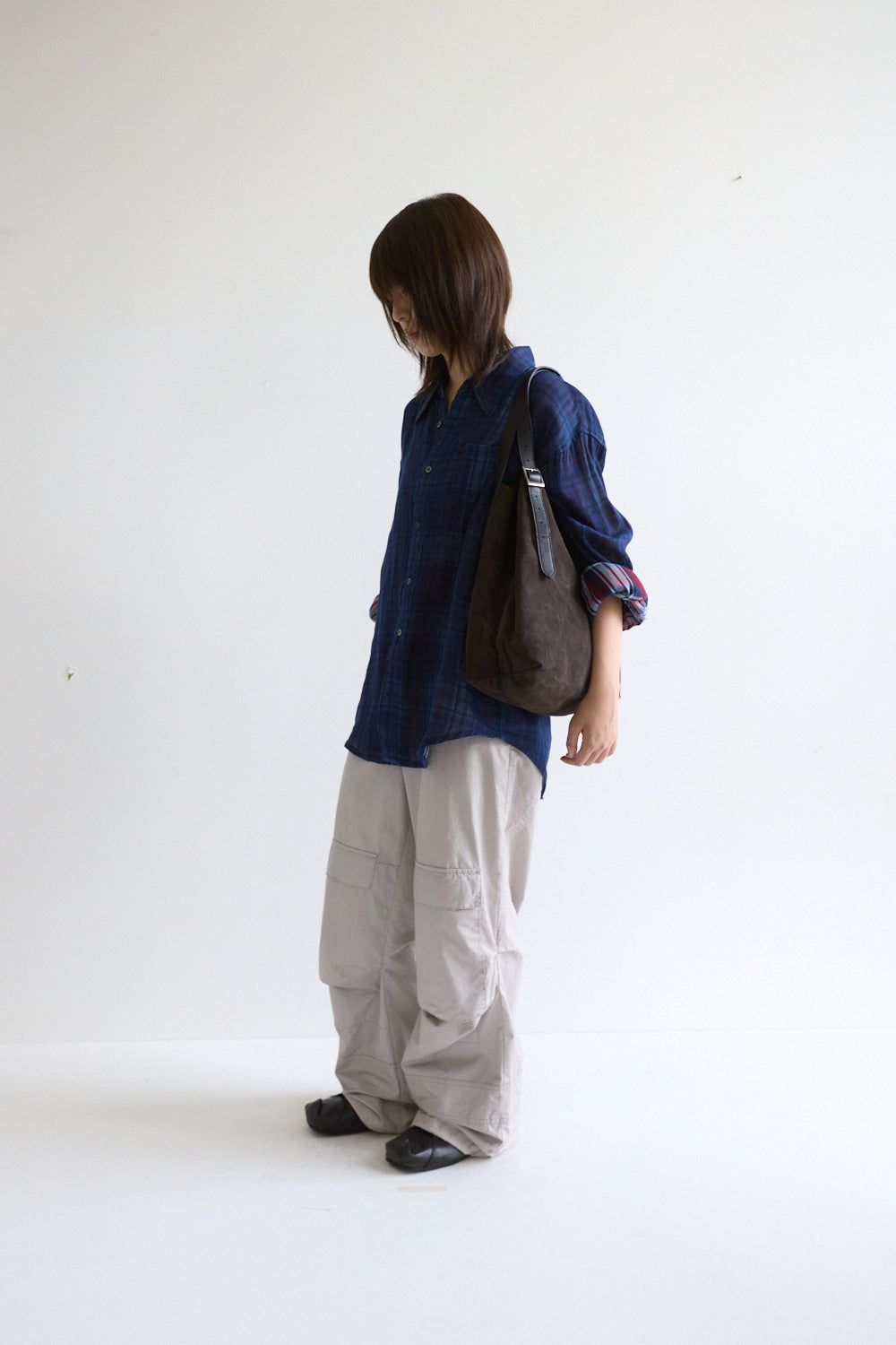 Hatchingroom - Suede Tote (Charcoal) product image 11 | TRAB K-Fashion Australia