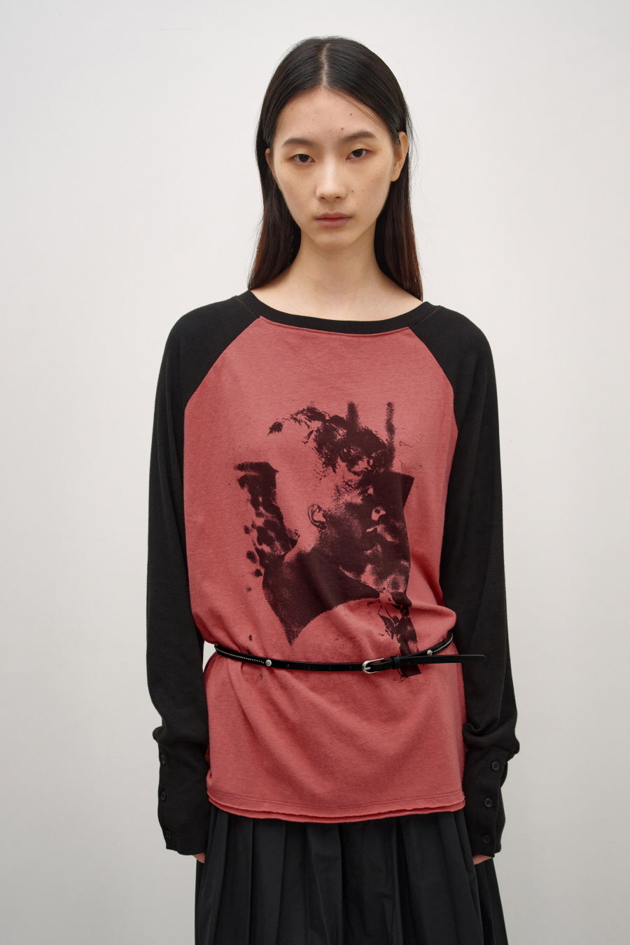 Insilence - Graphic Washed Raglan T-Shirt (Red) product image 5 | TRAB K-Fashion Australia