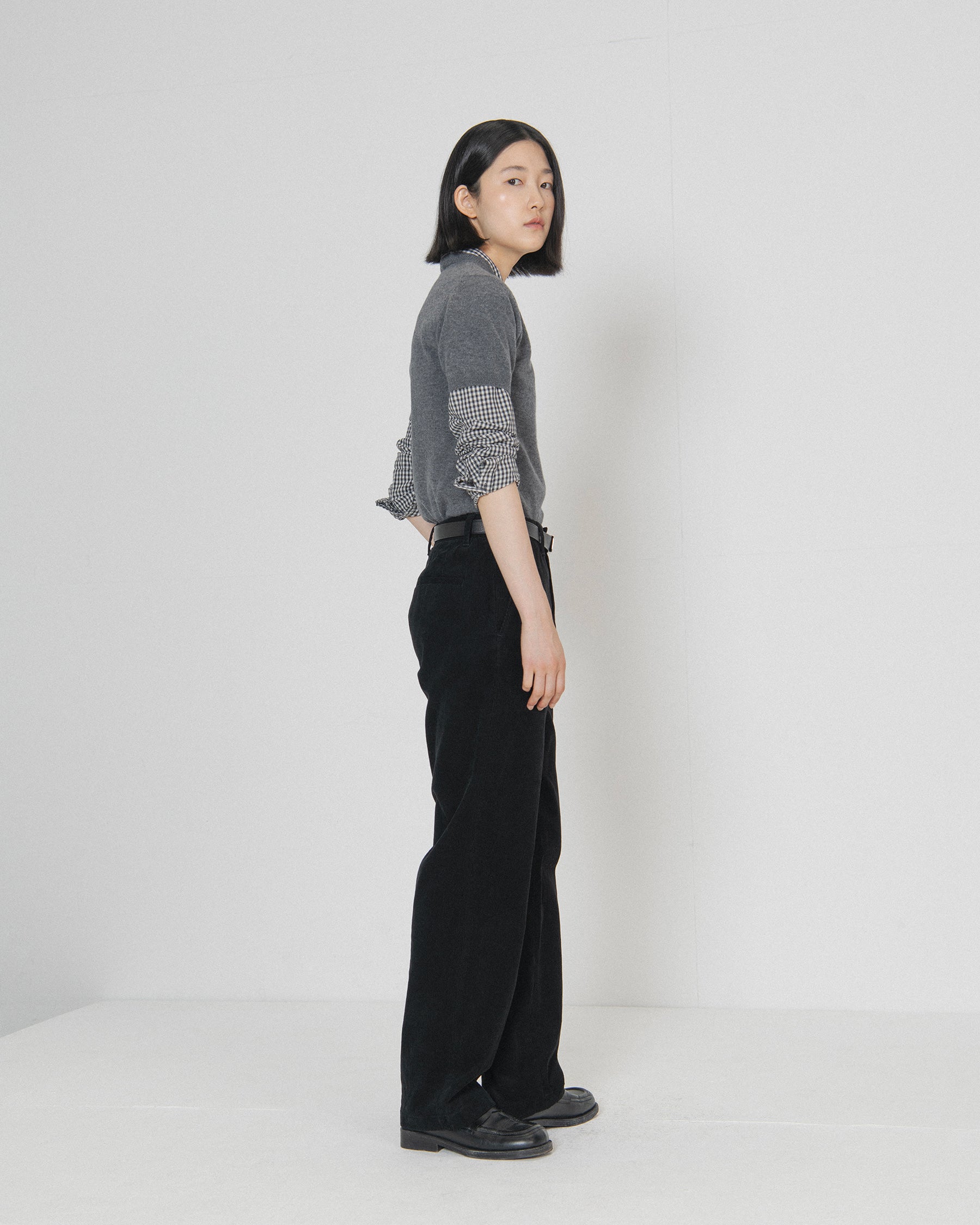 Brownyard - Half Knit (Grey) product image 2 | TRAB K-Fashion Australia
