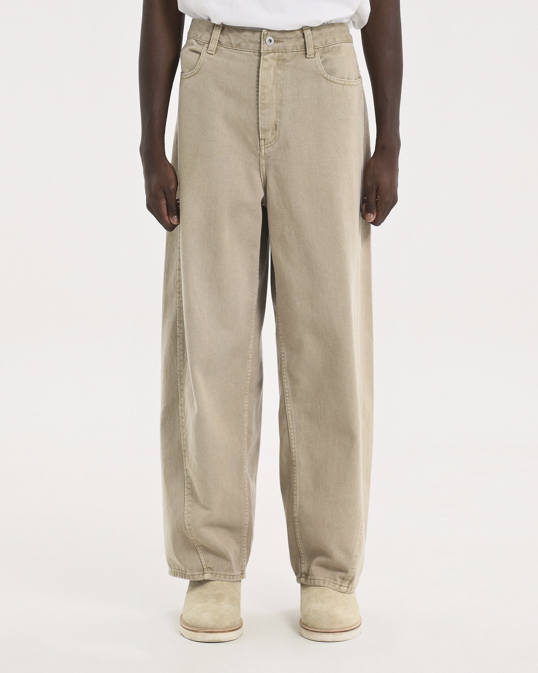 Brownyard - Curved Denim (Beige) product image 1 | TRAB K-Fashion Australia