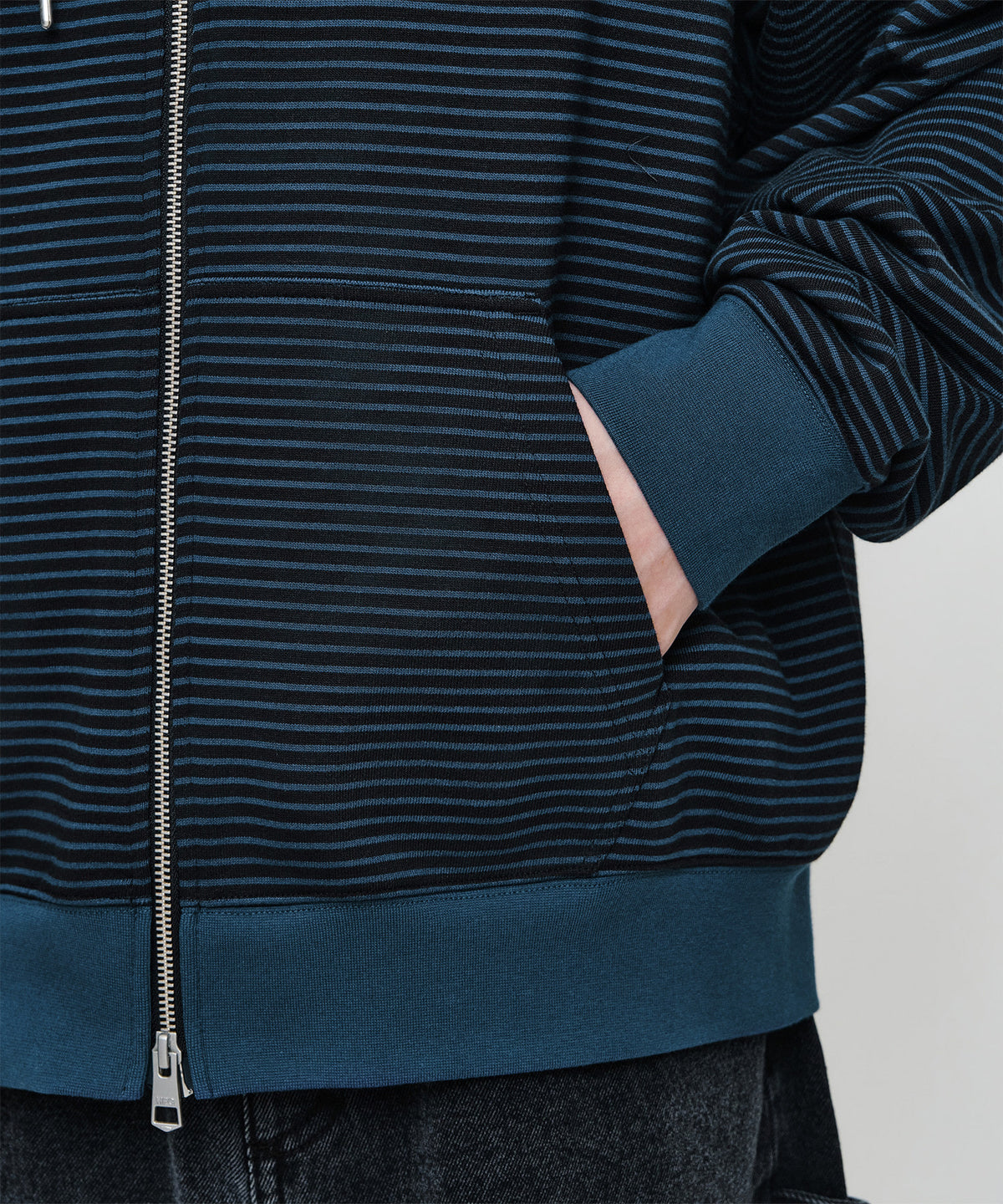 Marithe & Francois Girbaud - Small Classic Logo Stripe Oversized Hoodie Zipup (Dark Blue) product image 4 | TRAB K-Fashion Australia
