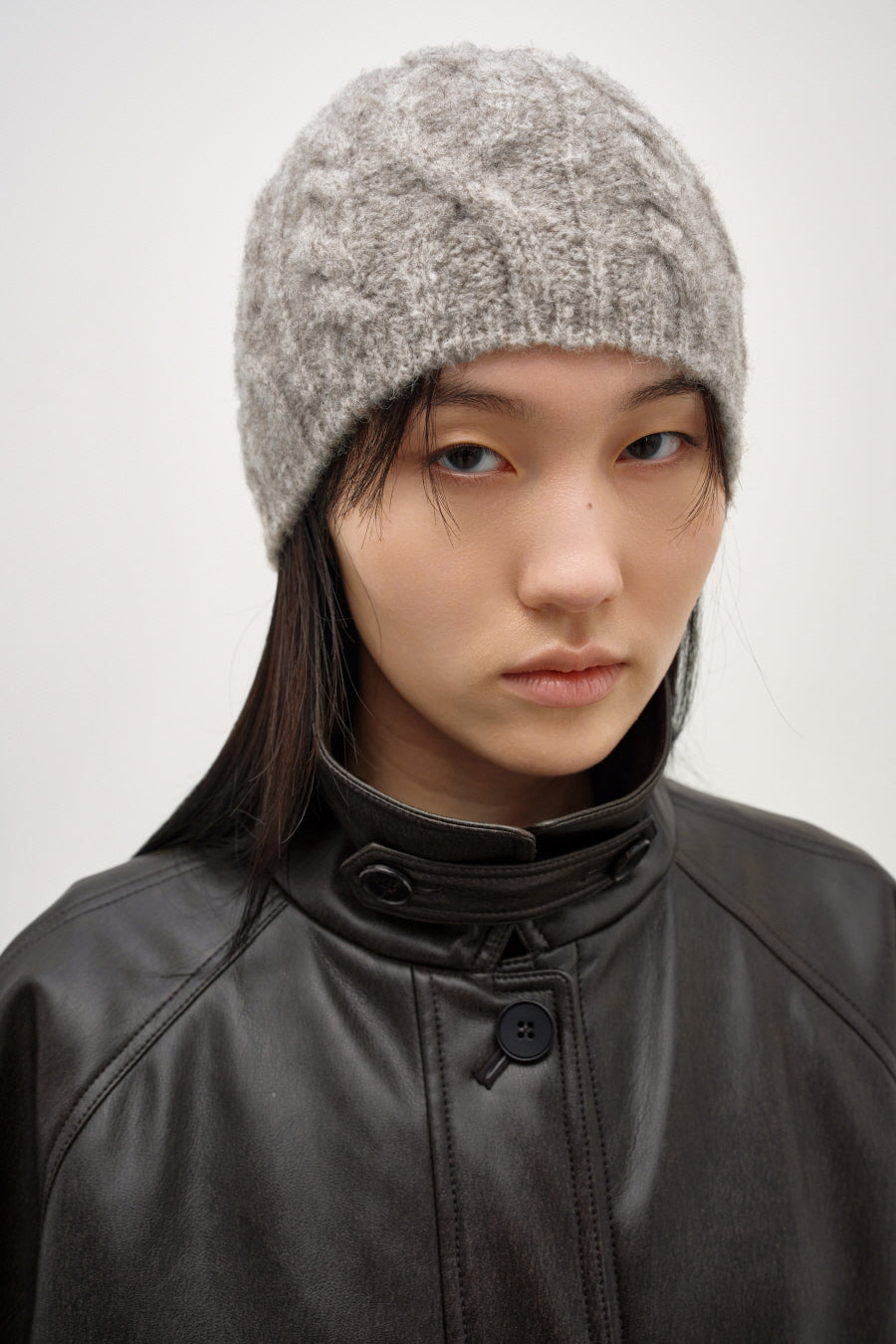 Insilence - Cable Knit Beanie (Melange Brown) product image 1 | TRAB K-Fashion Australia