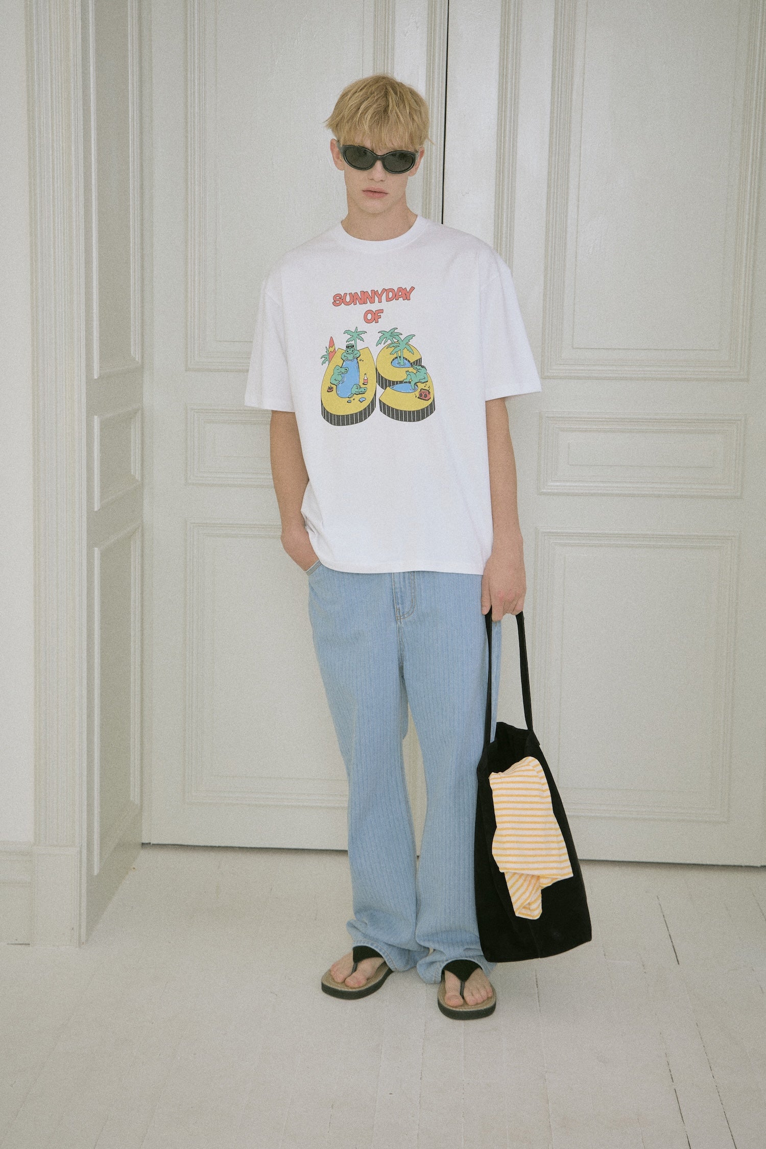 STU - Us Printing T-Shirt (White) product image 11 | TRAB K-Fashion Australia