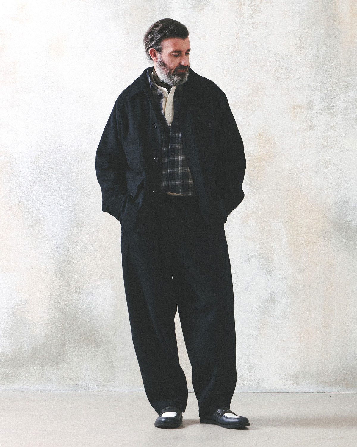 Eastlogue - Lounger Curved Easy Pants (D.navy Wool) product image 4 | TRAB K-Fashion Australia