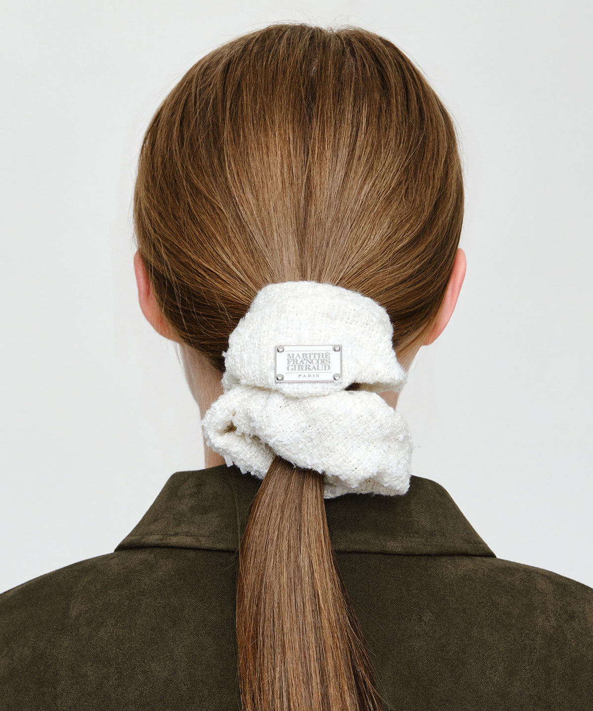 Marithe & Francois Girbaud - Classic Logo Tweed Big Scrunchie (Ivory) product image 4 | TRAB K-Fashion Australia