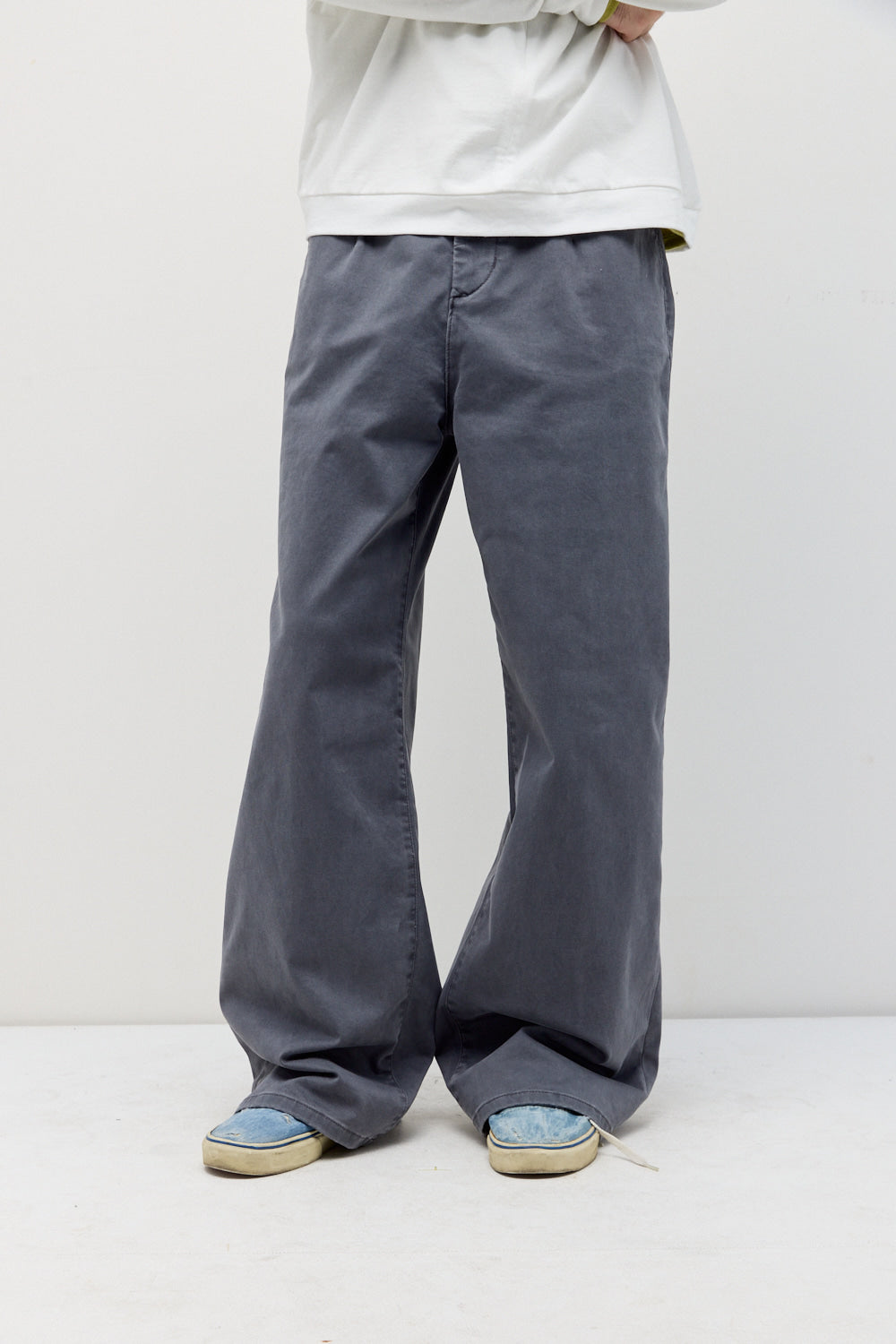 Hatchingroom - Flare Work Trousers Moleskin Washed (Graphite) product image 9 | TRAB K-Fashion Australia
