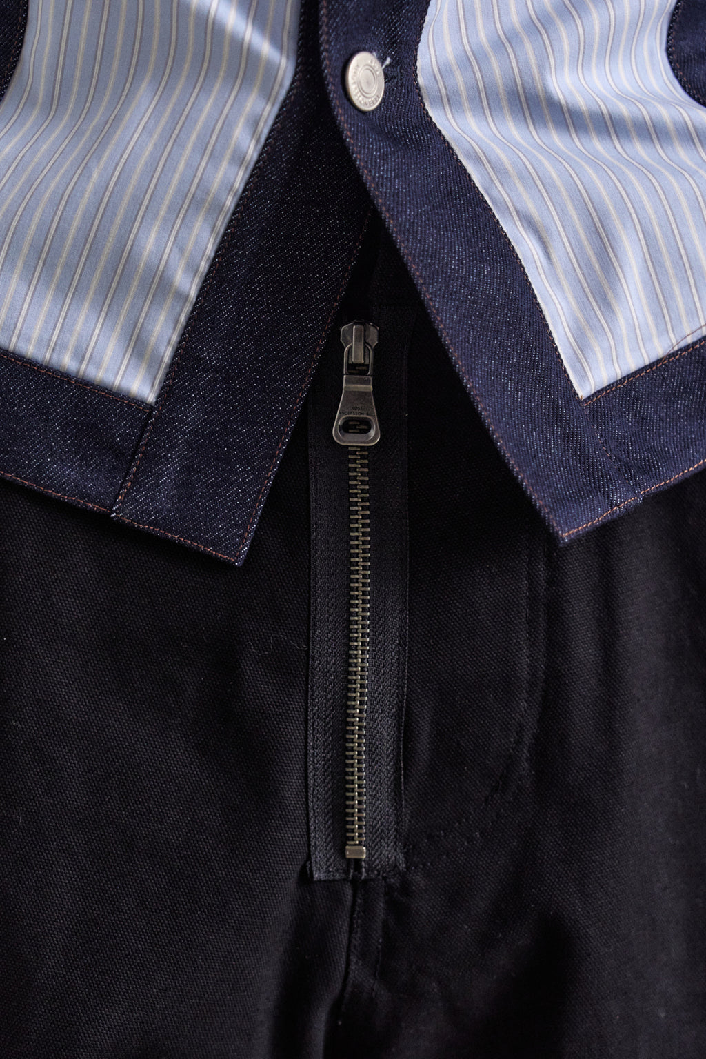 Andersson Bell - Depot Cotton Cargo Shorts (Black) product image 3 | TRAB K-Fashion Australia