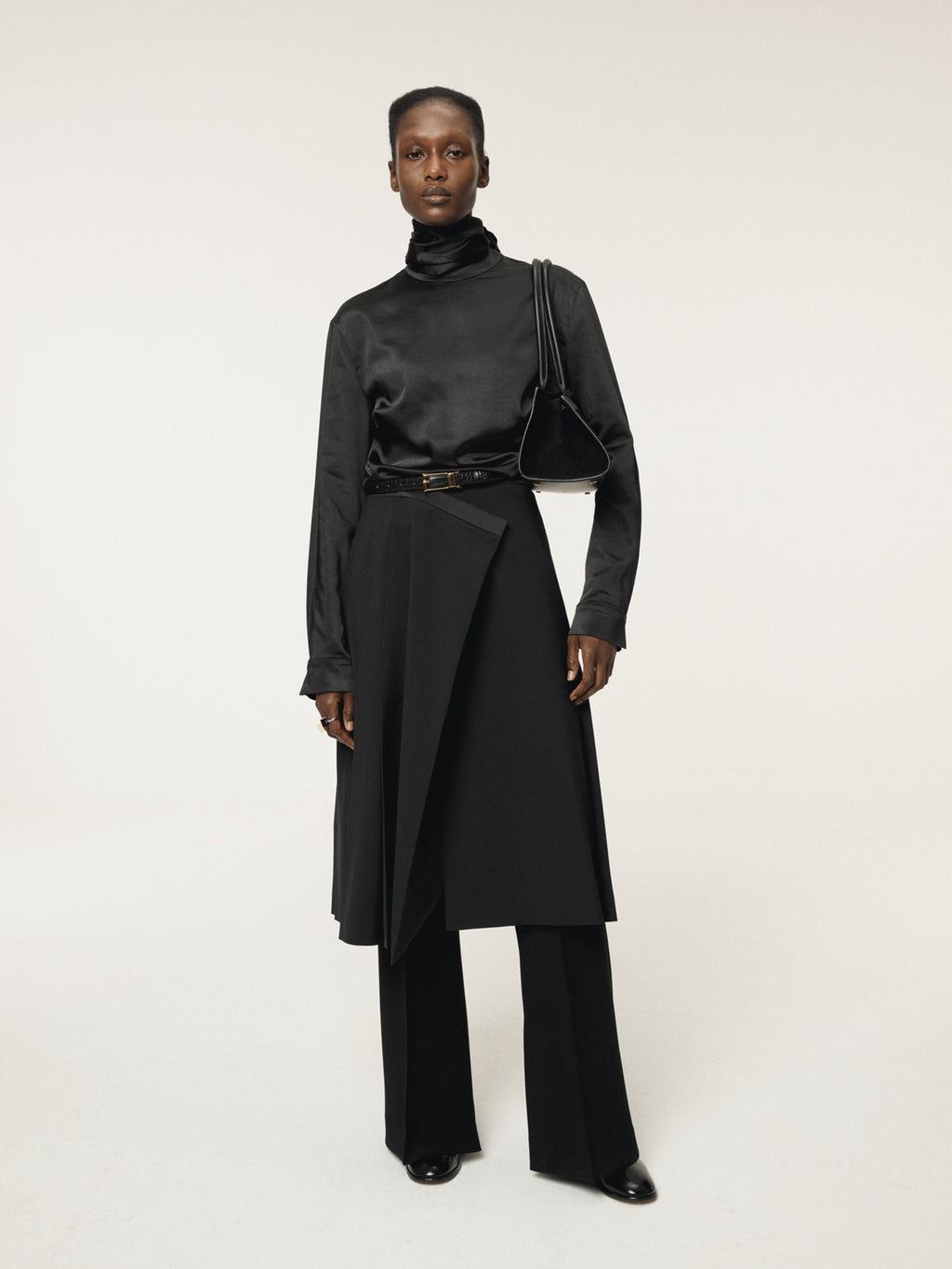 Recto - Pleated Wrap Skirt (Black) product image 5 | TRAB K-Fashion Australia