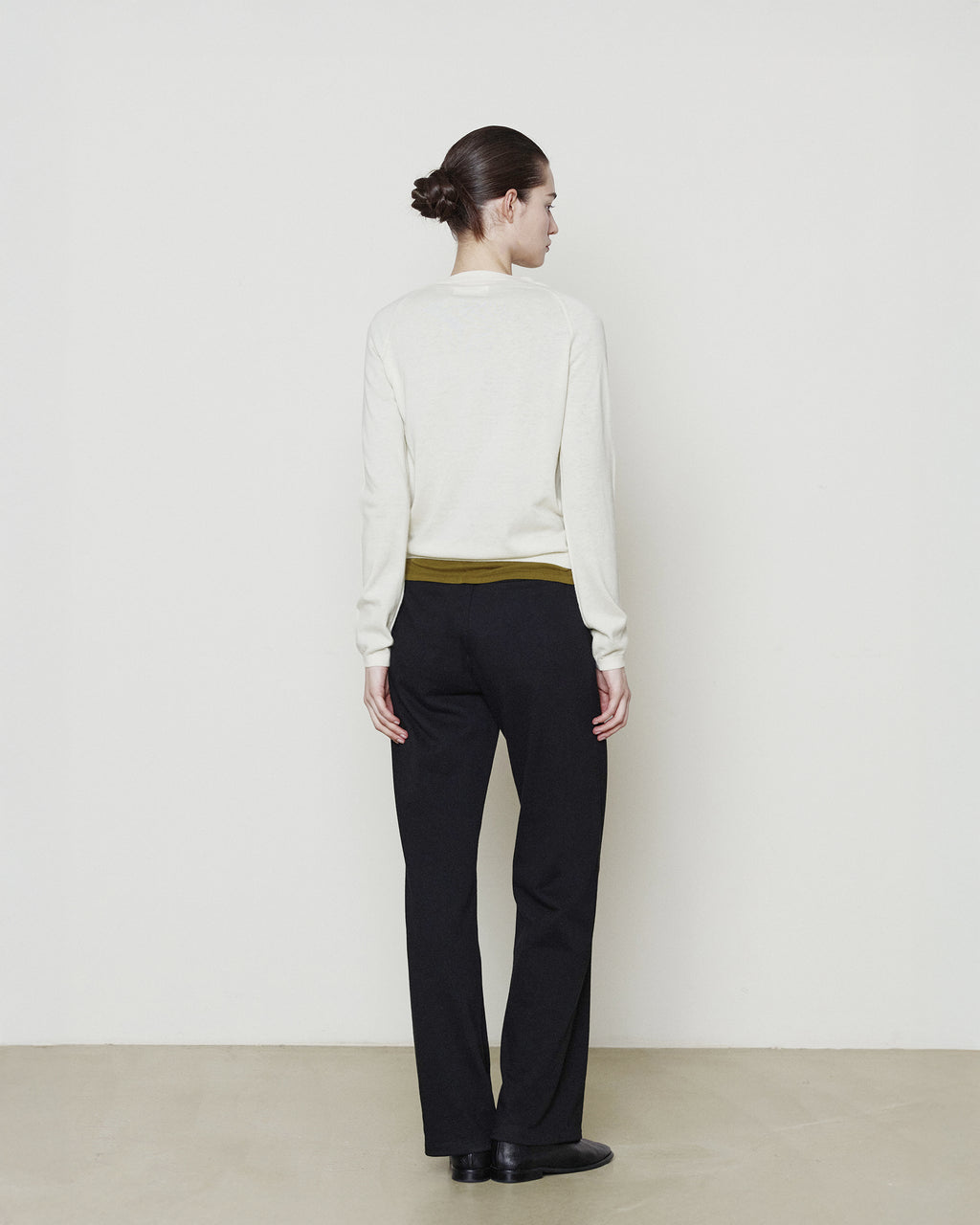 Brownyard - Super Fine Bound Neck Knit (Ivory) product image 3 | TRAB K-Fashion Australia