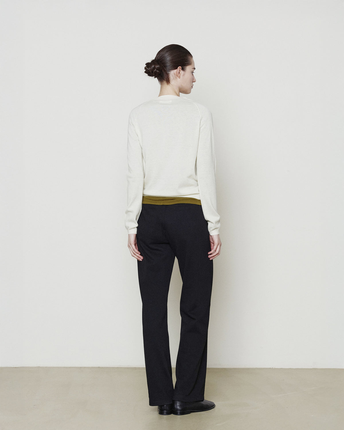 Brownyard - Super Fine Bound Neck Knit (Ivory) product image 3 | TRAB K-Fashion Australia