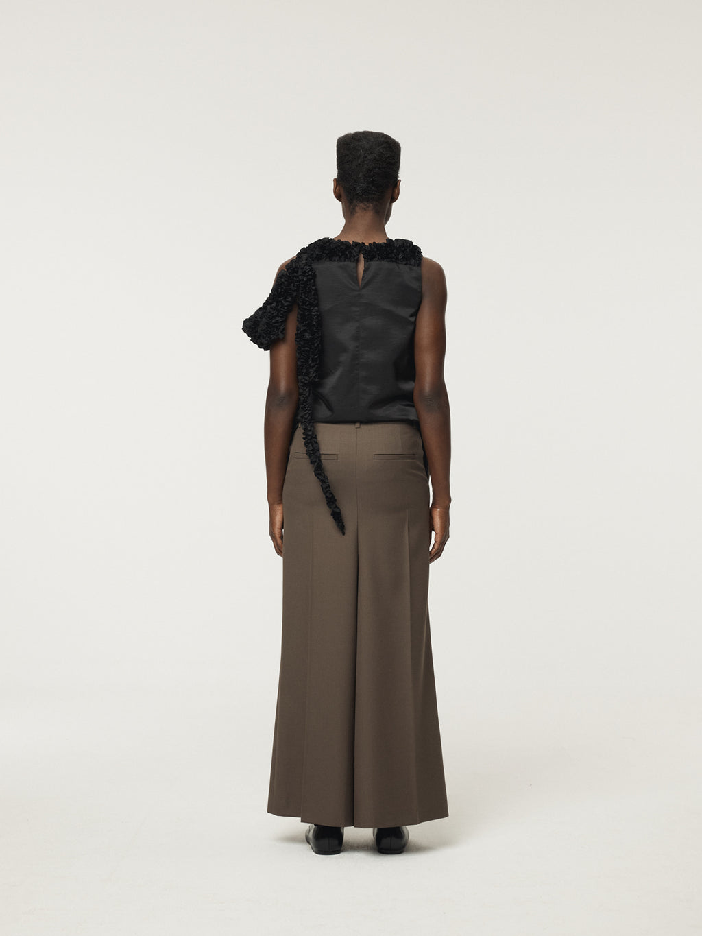 Recto - Sintra Slit Skirt Pants (Dark Khaki) product image 4 | TRAB K-Fashion Australia
