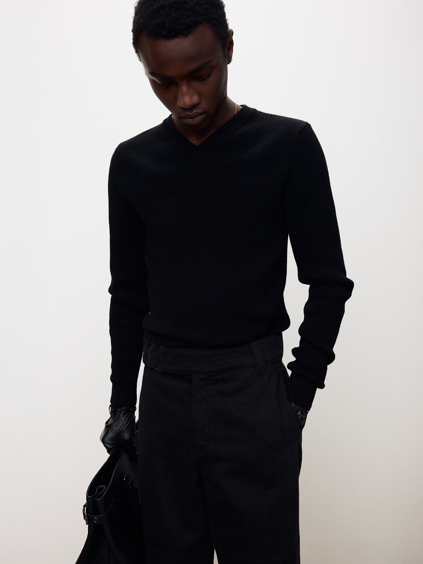 Tonywack - Super Fine Wool Ribbed V-Neck Sweater (Black) product image 5 | TRAB K-Fashion Australia