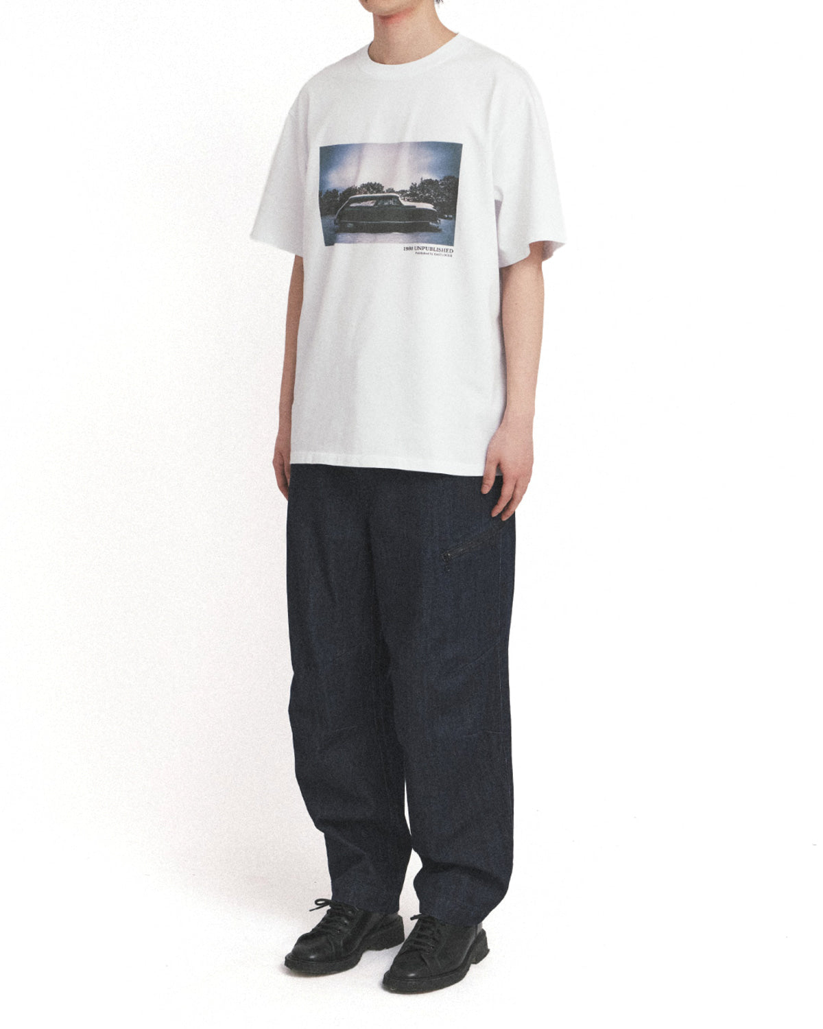 Eastlogue - Vintage Photo Piece T-shirt (White) product image 1 | TRAB K-Fashion Australia