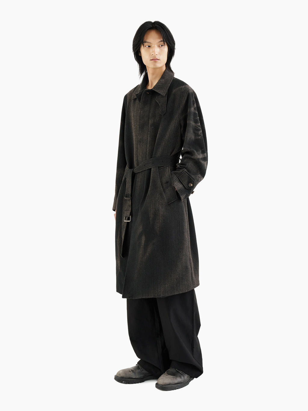 Jiyong Kim - Sun-Bleached Mac Coat (Ilmin Museum Of Arts) product image 1 | TRAB K-Fashion Australia