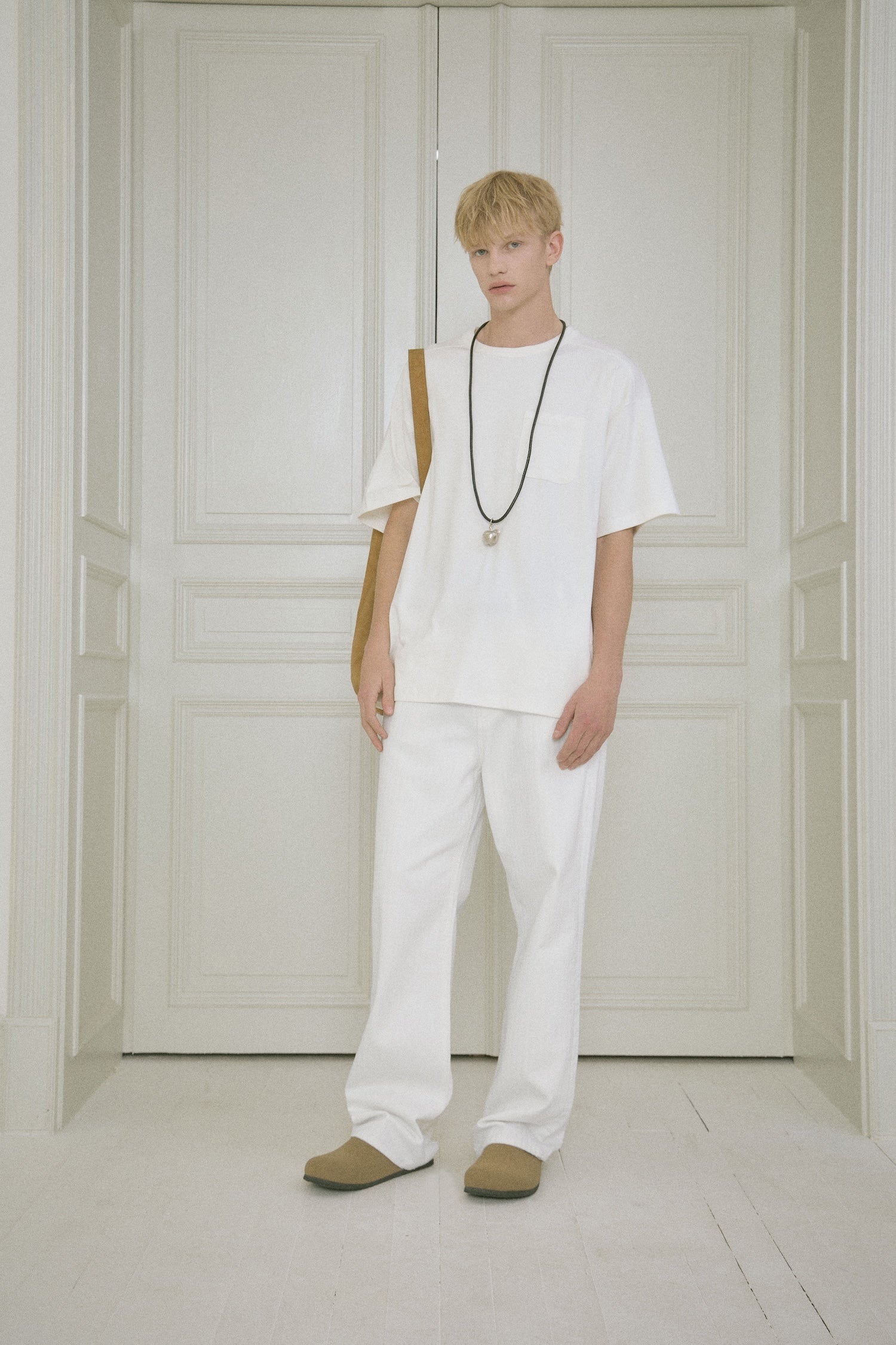 STU - Pocket T-Shirt (Ivory) product image 10 | TRAB K-Fashion Australia