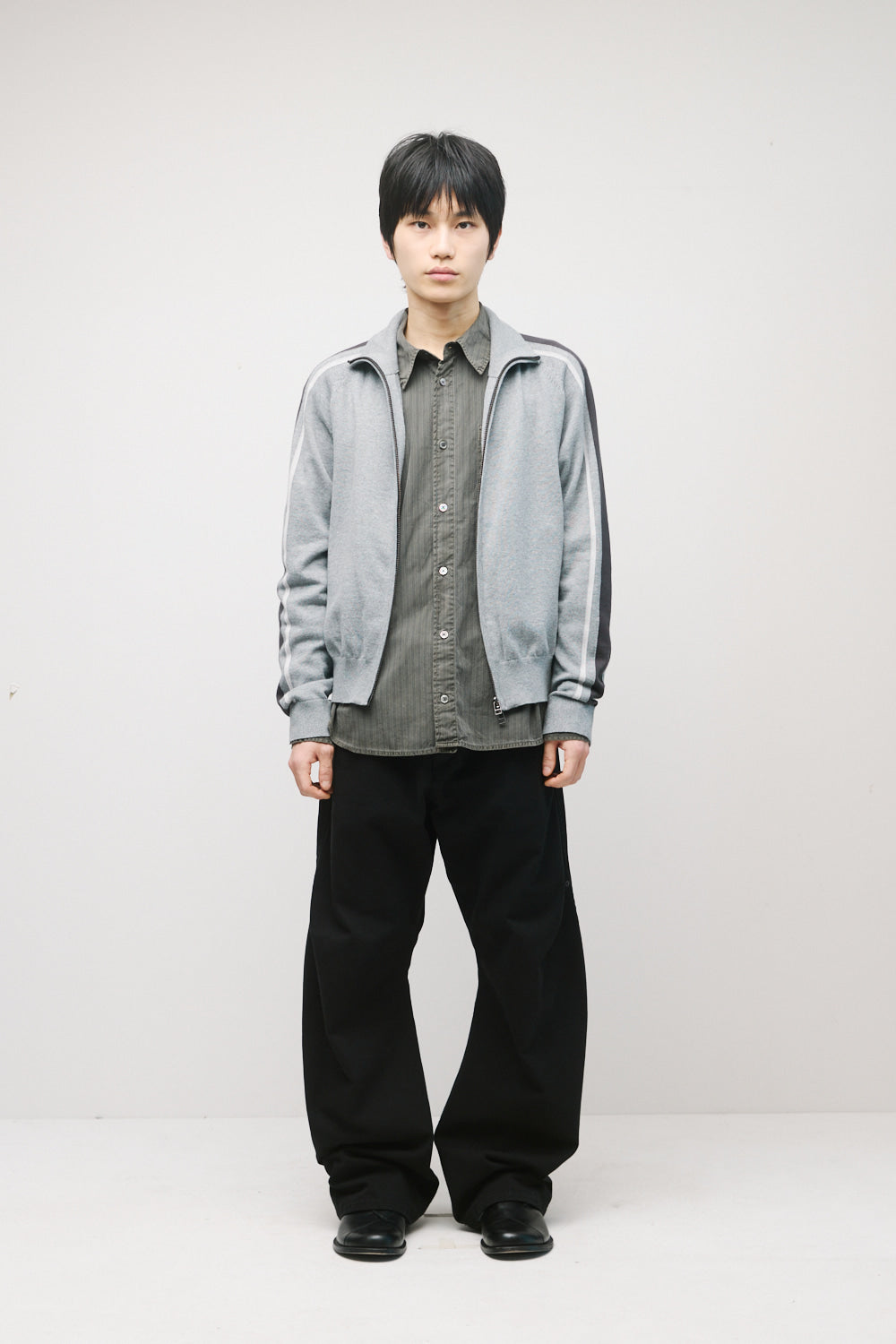 Hatchingroom - Track Zip Knit Cardigan (Grey) product image 4 | TRAB K-Fashion Australia