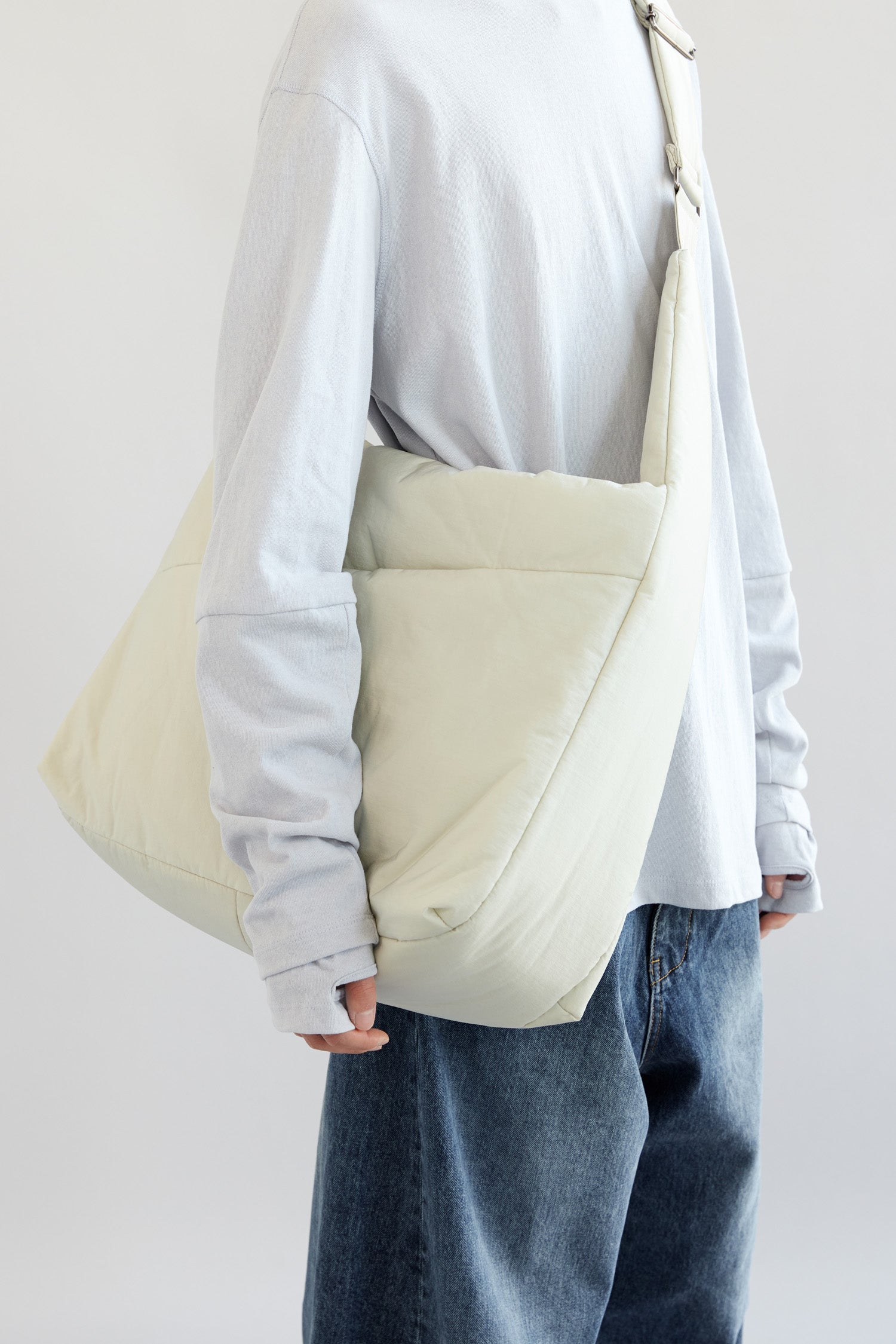 Hatchingroom - Padded Bag Light (Grey) product image 7 | TRAB K-Fashion Australia